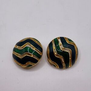 GREEN AND BLACK CLIP ON ENAMEL EARRING | GOLD PLATED